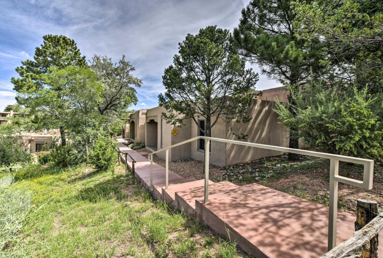 Adobe-Style Abode With Amenities - Walk To Plaza! Apartment Santa Fe Bagian luar foto